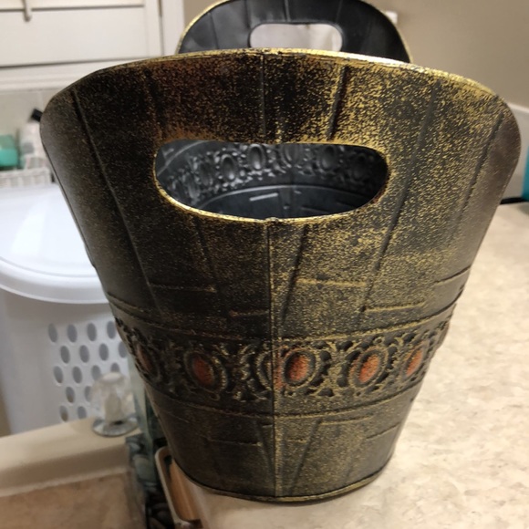 Metal like basket - Picture 3 of 3